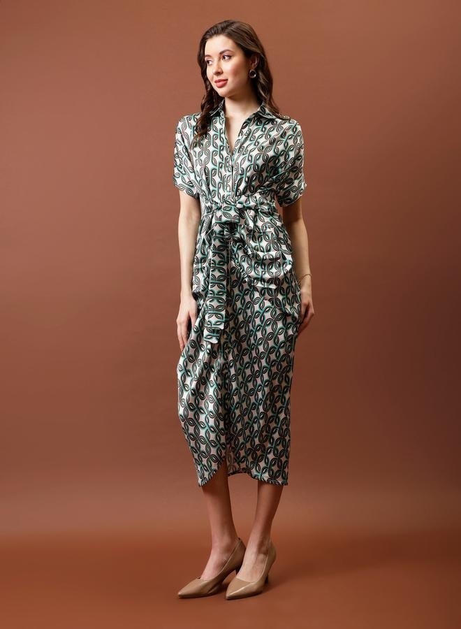 أثينا فستان ميدي ساتان بطبعة أثينا مع تفاصيل بليسيه - Image 1